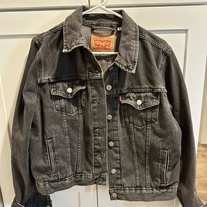 Levi’s Black denim Jacket size XL